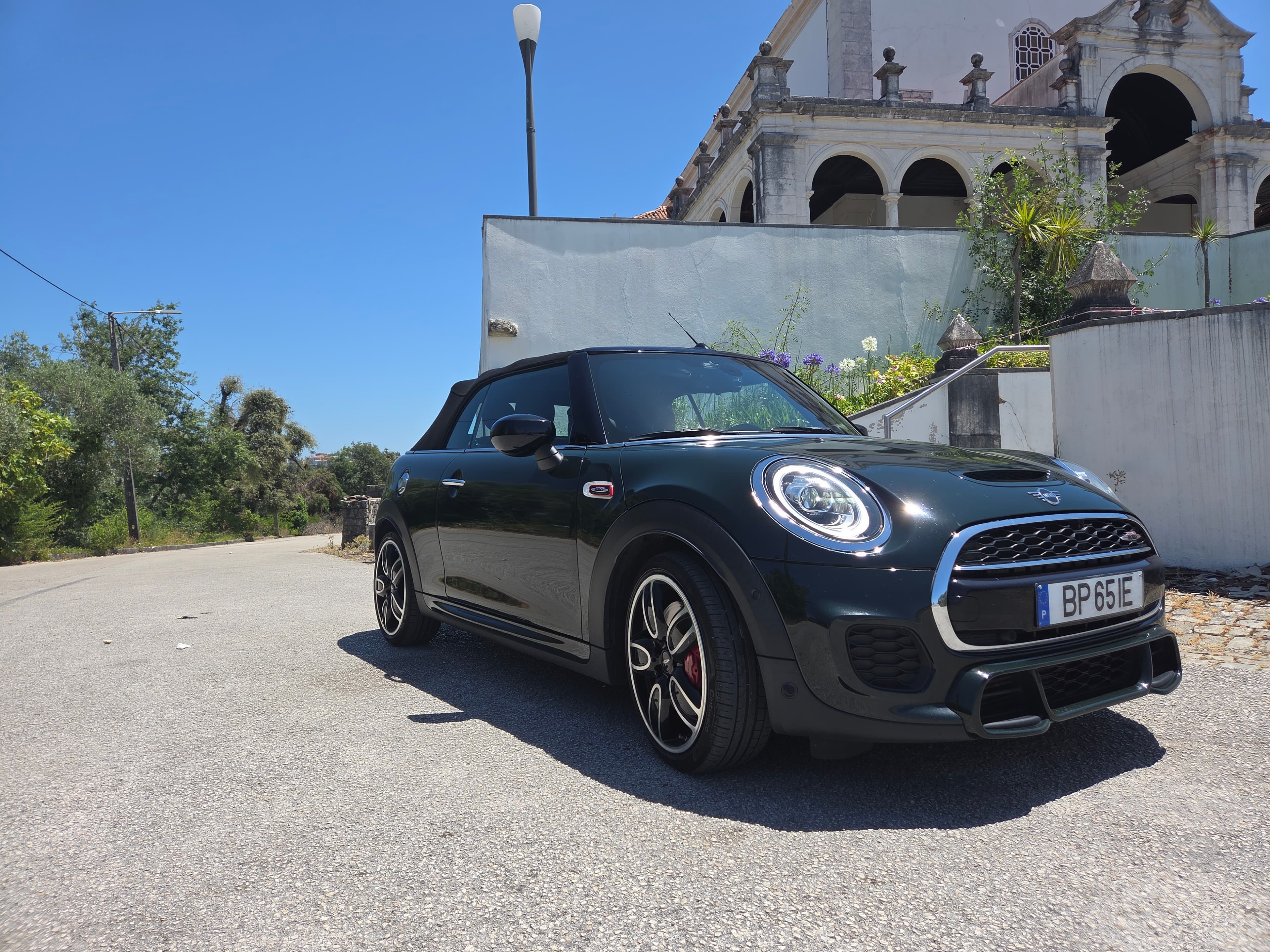 MINI Cabrio JCW